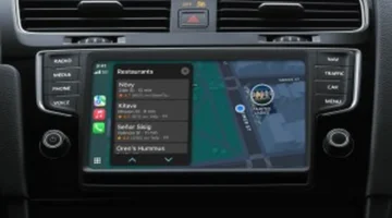 دمج الذكاء الاصطناعي.. نظام CarPlay يضيف روبوتات ChatGPT وClaude وGemini للسيارات